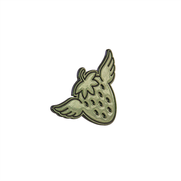 Pin metal y esmalte tornasol fresa alada